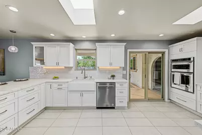 10313 E Lotus Court, Sun Lakes, AZ 85248 - Photo 13