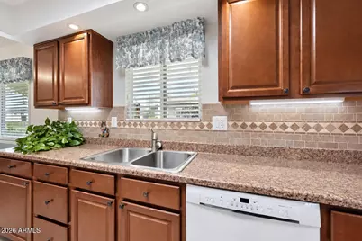 10416 W Pineaire Drive, Sun City, AZ 85351 - Photo 7
