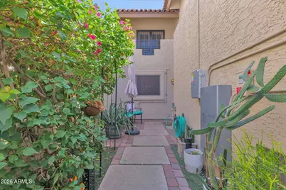 5812 N 12th Street #30, Phoenix, AZ 85014 - Photo 3
