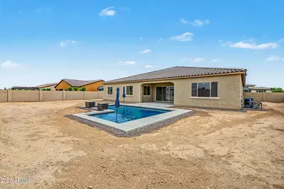 18226 W Meadowbrook Avenue, Goodyear, AZ 85395 - Photo 69