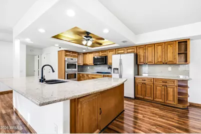 9415 W Garnette Drive, Sun City, AZ 85373 - Photo 15