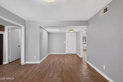 818 W Rice Drive, Tempe, AZ 85283 - Photo 11