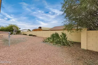 8211 W Augusta Circle, Arizona City, AZ 85123 - Photo 41