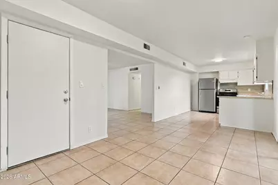 8420 N 55th Avenue, Glendale, AZ 85302 - Photo 9