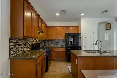 15038 N 145th Lane, Surprise, AZ 85379 - Photo 7