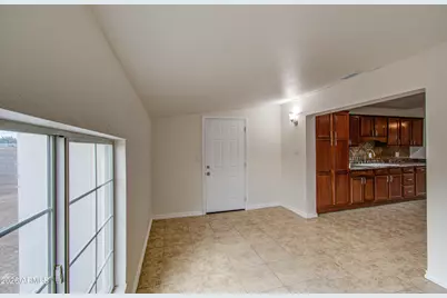 2260 W Pecan Road, Phoenix, AZ 85041 - Photo 13
