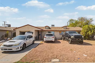 6014 W Pinchot Avenue, Phoenix, AZ 85033 - Photo 1