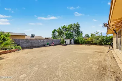 7431 W Shangri La Road, Peoria, AZ 85345 - Photo 15