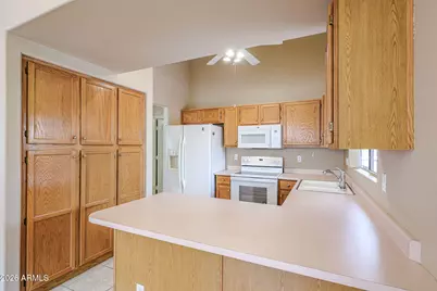 14562 W Moccasin Trail, Surprise, AZ 85374 - Photo 11