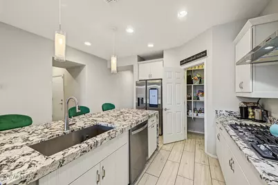 7101 W Spur Drive, Peoria, AZ 85383 - Photo 5