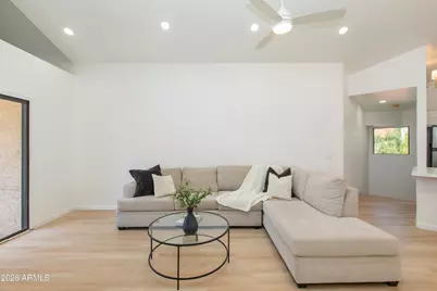 10301 N 70th Street #222, Paradise Valley, AZ 85253 - Photo 11