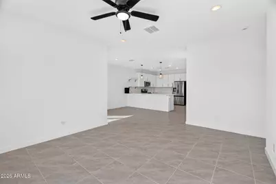 7801 N 79th Avenue, Glendale, AZ 85303 - Photo 11
