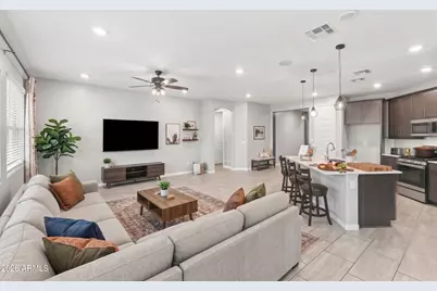 9605 W Getty Drive, Tolleson, AZ 85353 - Photo 5