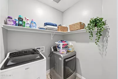 9605 W Getty Drive, Tolleson, AZ 85353 - Photo 11
