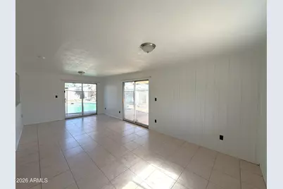 6943 W Hubbell Street, Phoenix, AZ 85035 - Photo 9