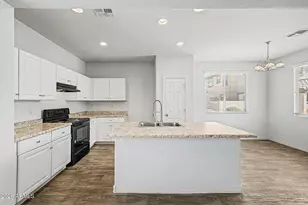820 E Agua Fria Ln, Avondale, AZ 85323 - Photo 5