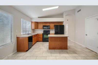 375 N 167th Drive, Goodyear, AZ 85338 - Photo 11