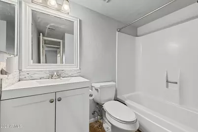 15039 N 28th Drive, Phoenix, AZ 85053 - Photo 13