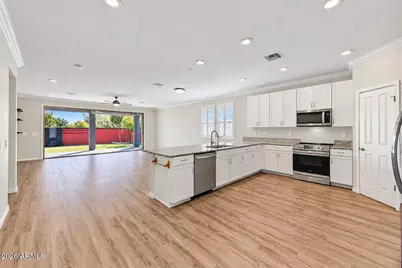 3959 E Liberty Lane E, Gilbert, AZ 85296 - Photo 3