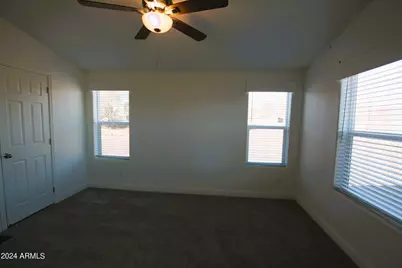 47827 N 40th Avenue, New River, AZ 85087 - Photo 15