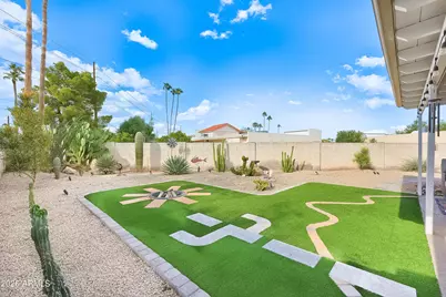 7614 E Orange Blossom Lane, Scottsdale, AZ 85250 - Photo 29