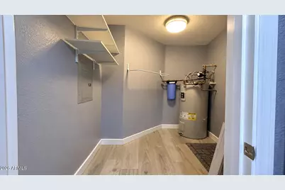 5302 E Van Buren Street #1029, Phoenix, AZ 85008 - Photo 17