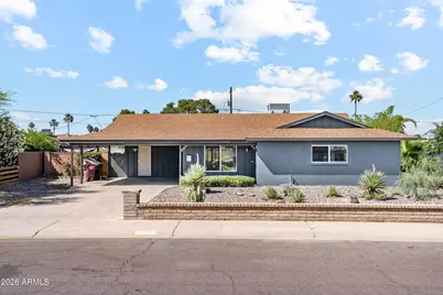 8408 E Clarendon Avenue, Scottsdale, AZ 85251 - Photo 1