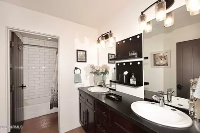 113 W Washington Avenue, Gilbert, AZ 85233 - Photo 31