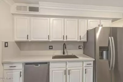 8455 E Vista Drive, Scottsdale, AZ 85250 - Photo 15