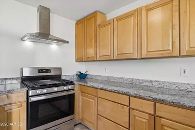 2132 W Laurel Lane, Phoenix, AZ 85029 - Photo 11