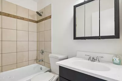2132 W Laurel Lane, Phoenix, AZ 85029 - Photo 23