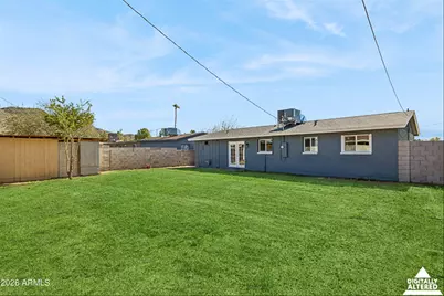 2132 W Laurel Lane, Phoenix, AZ 85029 - Photo 31