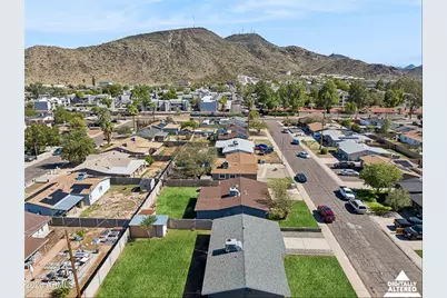 2132 W Laurel Lane, Phoenix, AZ 85029 - Photo 35