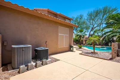 13299 W Holly Street, Goodyear, AZ 85395 - Photo 35