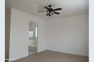 1490 E Hummingbird Way, Gilbert, AZ 85297 - Photo 9