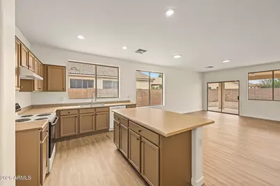 5664 W El Caminito Drive, Glendale, AZ 85302 - Photo 9