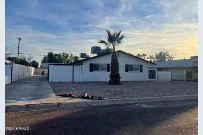 4843 E Cambridge Avenue #Apt 10, Phoenix, AZ 85008 - Photo 11