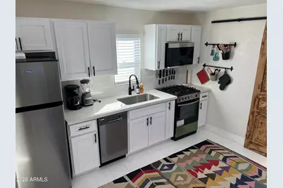 1049 E Weber Drive #B, Tempe, AZ 85288 - Photo 5