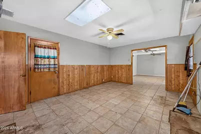 6230 N 34th Drive, Phoenix, AZ 85017 - Photo 11