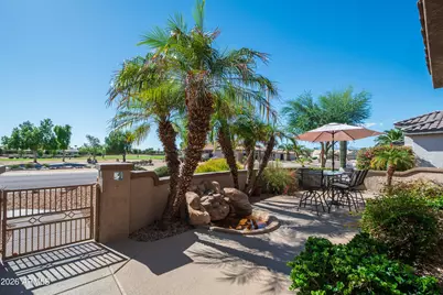15710 W Linksview Drive, Surprise, AZ 85374 - Photo 7