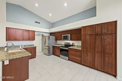 6439 W Kristal Way, Glendale, AZ 85308 - Photo 15