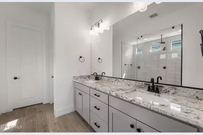 2433 W Nighthawk Way, Phoenix, AZ 85045 - Photo 19