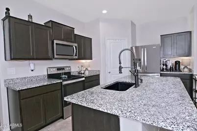 5180 E Gummite Drive, San Tan Valley, AZ 85143 - Photo 7
