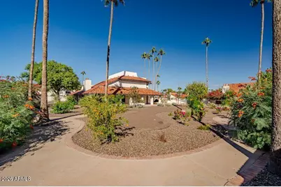 5752 N Scottsdale Road, Paradise Valley, AZ 85253 - Photo 37