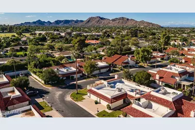 5752 N Scottsdale Road, Paradise Valley, AZ 85253 - Photo 55
