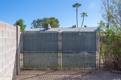 821 N Spur Circle, Mesa, AZ 85203 - Photo 51