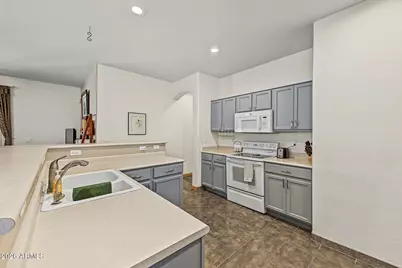 19505 N 61st Drive, Glendale, AZ 85308 - Photo 11
