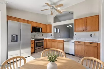 11162 W Manzanita Drive, Peoria, AZ 85345 - Photo 3