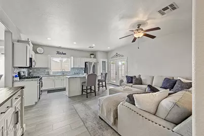 3402 N 129th Avenue, Avondale, AZ 85392 - Photo 5