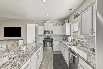 3402 N 129th Avenue, Avondale, AZ 85392 - Photo 7